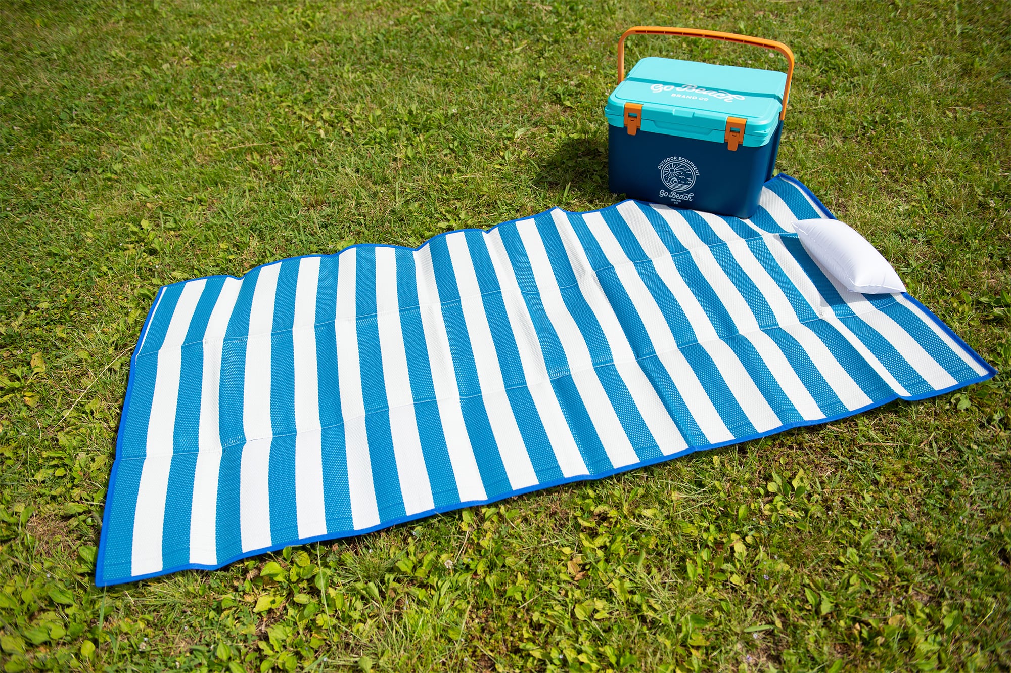 Go Beach Beach Mat